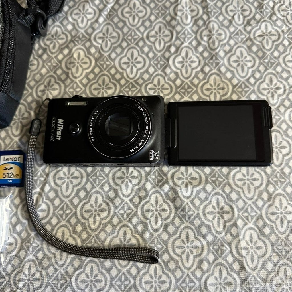 bevintage™ 🍇 ₊˚💜 Nikon COOLPIX S6900 16.0MP Digital Camera (Black) with 12x Zoom and Wi-Fi 🍥 🎀📷