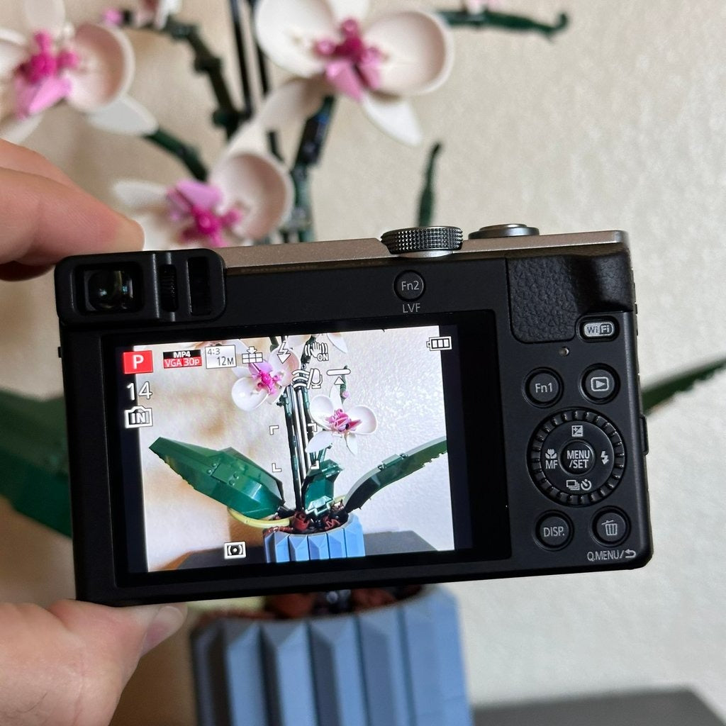 bevintage™ Used Panasonic Lumix DMC-ZS50 Digital Camera (Silver) | 12.1MP 📸✨