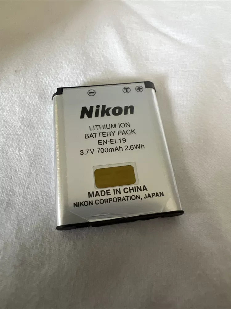 bevintage™ Used 🍇₊˚💜 Nikon Coolpix S6800 16.0MP Compact Digital Camera with 12x Optical Zoom 🍥🎀📷