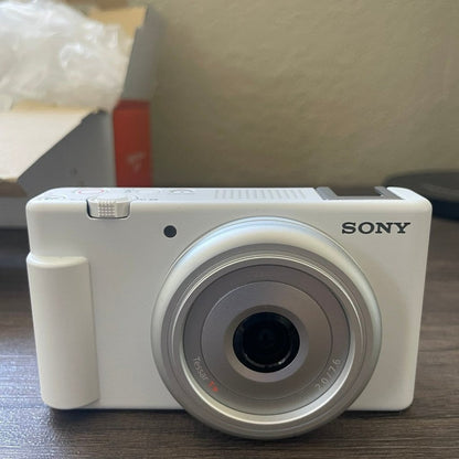 bevintage™ Used 🍇₊˚💜 Sony ZV-1F Digital Camera (White) - Like New 🍥🎀📷