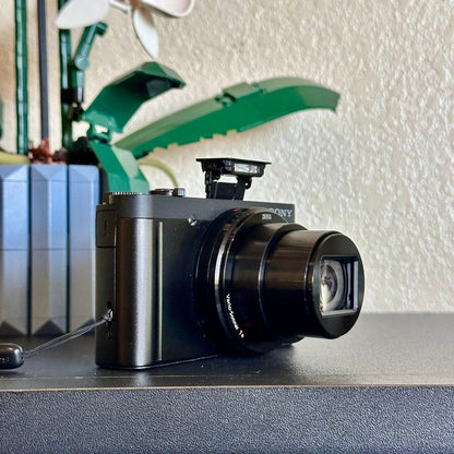 bevintage™ 🍇 🎀 Sony Cyber-shot DSC-WX500 Digital Camera (Black) - Compact 18.2MP with 30X Optical Zoom 📷